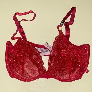 NWT unlined Demi Victoria’s Secret bra 34DDD